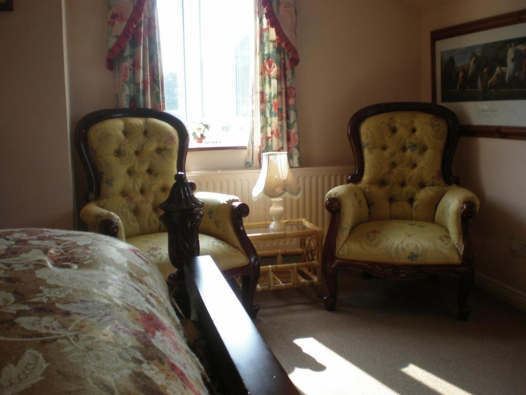 Crystal Springs B&B Киларни Стая снимка
